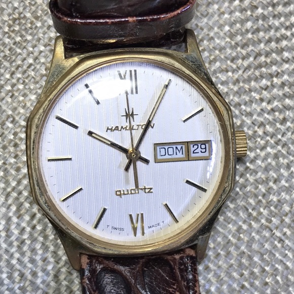 Hamilton gold plated wrist watch 1 1/4 diameter
